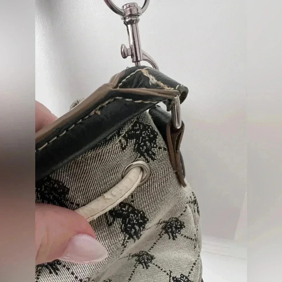 US Polo Assn | Monogram Canvas Bucket Bag With Crossbody Strap - Picture 7 of 13